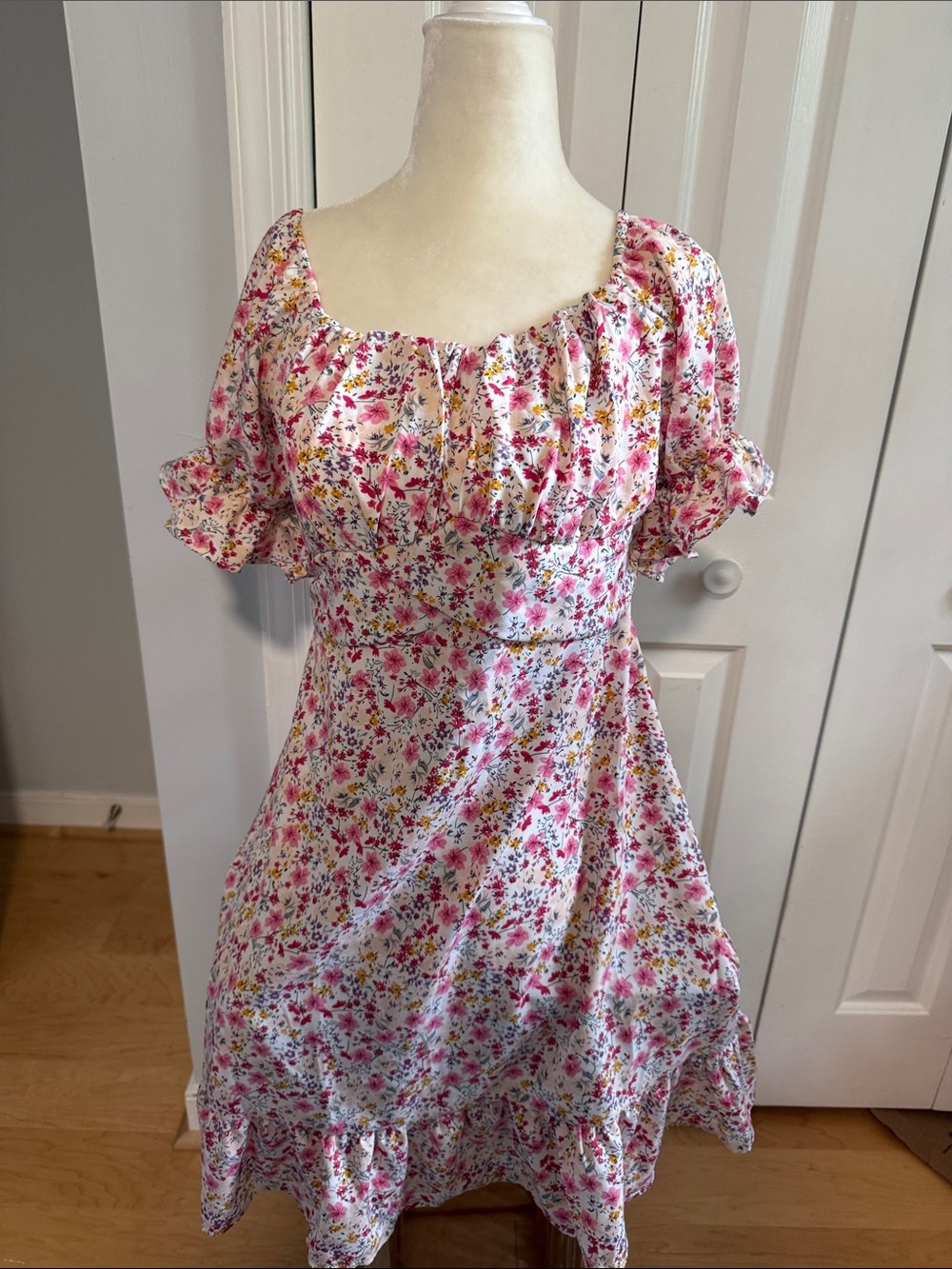 Floral Square-Neck Pink & White Sundress